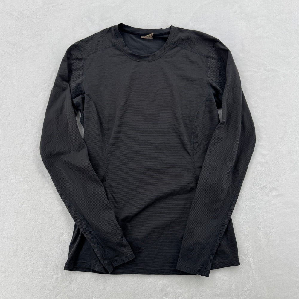VTG Y2K Arc'teryx Fossil Patch Sleeve Top Womens Small Grey Moisture Wicking